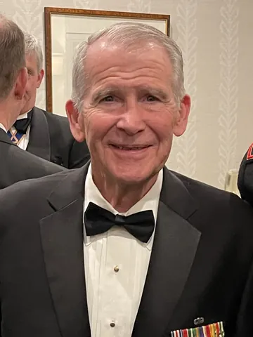 Oliver North — American military figure (born 1943)