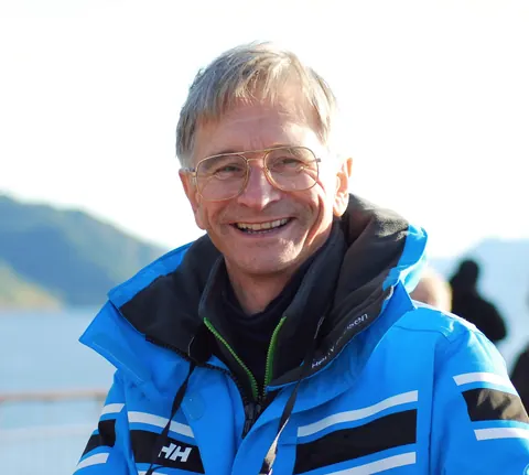 Ian Ridpath — British astronomer (born 1947)