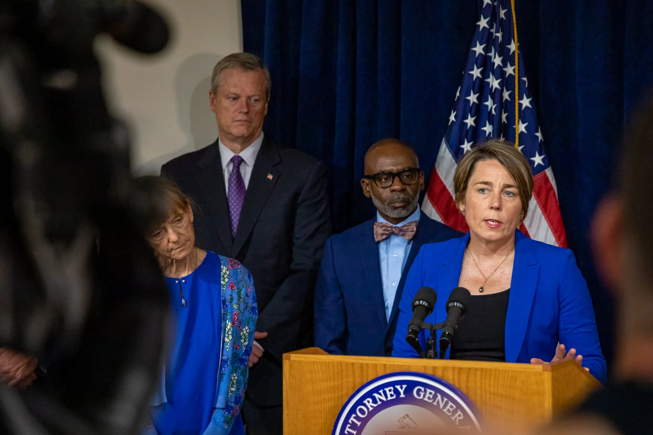 "Today I joined 
@MassAGO
, substance use and recovery advocates, and families impacted by the opioid epidemic to announce a resolution to Massachusetts' lawsuit against Purdue Pharma and the Sackler family.

This resolution will bring $90