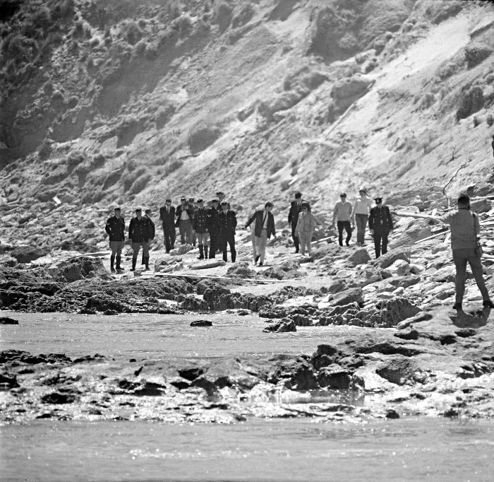 Searchers combing Cheviot Beach after Harold Holt's disappearance